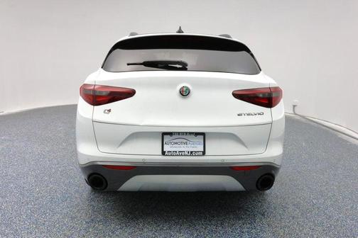 2022 Alfa Romeo Stelvio Ti