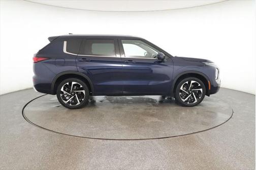 2022 Mitsubishi Outlander SEL Special Edition S-AWC