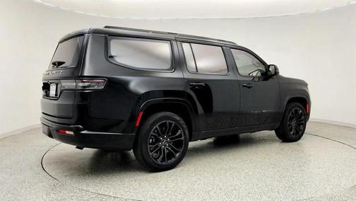 Diamond Black Crystal Pearlcoat 2024 Jeep Grand Wagoneer Series III Obsidian 4x4