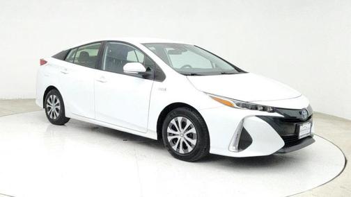 2022 Toyota Prius Prime LE