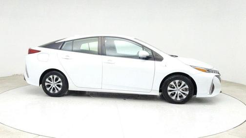 2022 Toyota Prius Prime LE