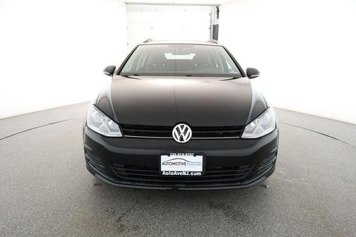 2017 Volkswagen Golf SportWagen TSI S