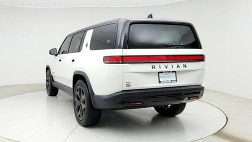 2022 Rivian R1S Launch Edition