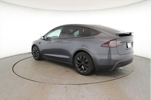 2023 Tesla Model X Standard Range