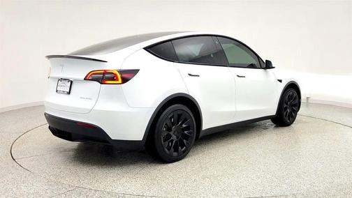2023 Tesla Model Y AWD