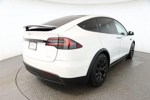 2022 Tesla Model X Plaid Tri Motor All-Wheel Drive