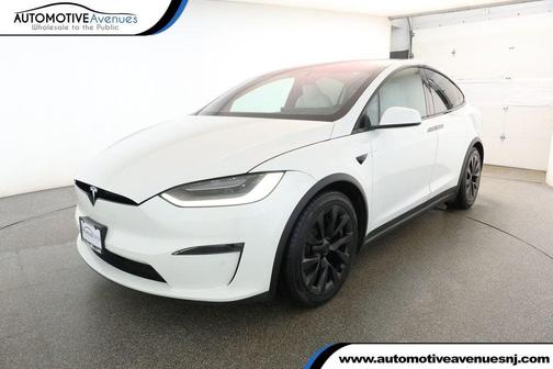 2022 Tesla Model X Plaid Tri Motor All-Wheel Drive
