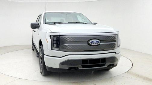 2023 Ford F-150 Lightning XLT