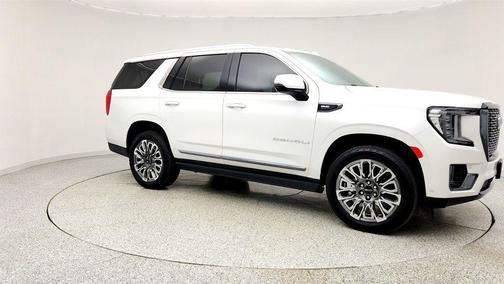 White Frost Tricoat 2023 GMC Yukon Denali Ultimate