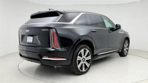 2025 Cadillac Escalade IQ Luxury 2