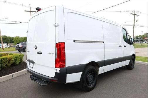 2024 Mercedes-Benz Sprinter 2500 Standard Roof