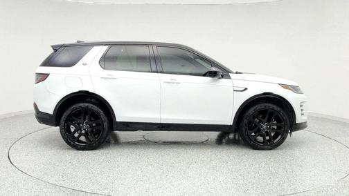 2025 Land Rover Discovery Sport Dynamic SE