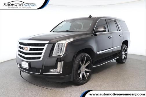 2018 Cadillac Escalade Luxury