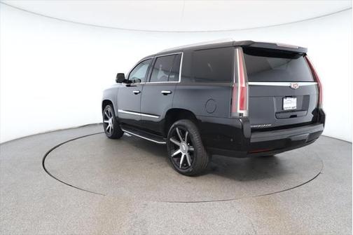2018 Cadillac Escalade Luxury