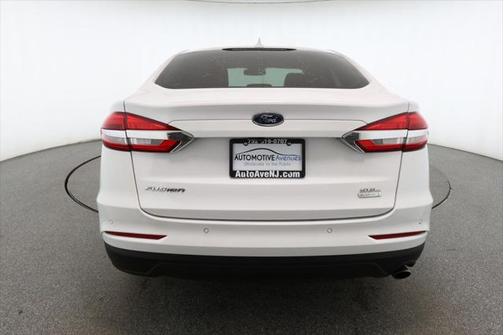 2020 Ford Fusion SEL
