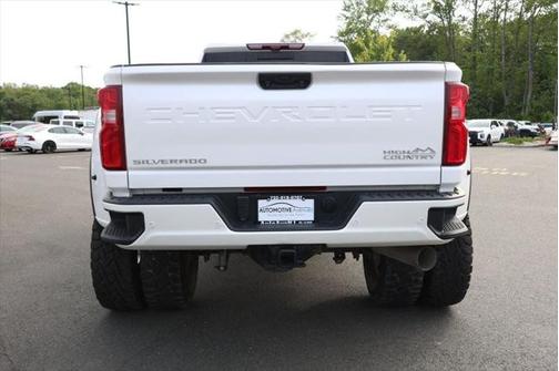2022 Chevrolet Silverado 3500 High Country