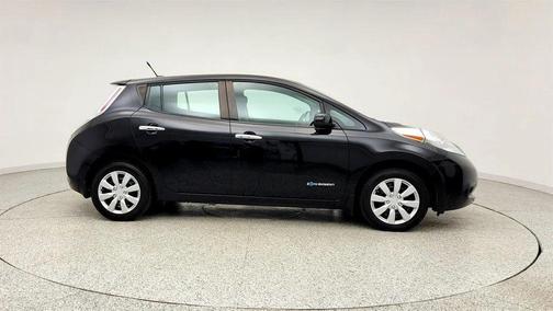 Super Black 2014 Nissan Leaf S