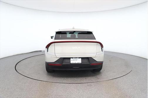 2024 Kia EV6 Light Long Range