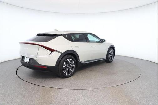 2024 Kia EV6 Light Long Range