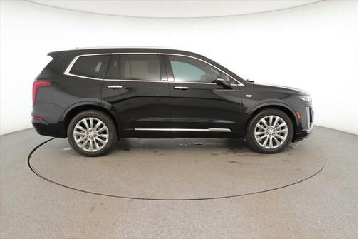2024 Cadillac XT6 Premium Luxury FWD
