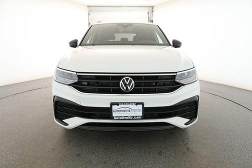 2022 Volkswagen Tiguan 2.0T SE R-Line Black 4MOTION