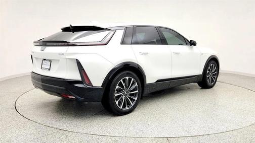 2024 Cadillac LYRIQ Premium Sport