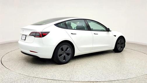 Pearl White Multi-Coat 2023 Tesla Model 3 Standard Range