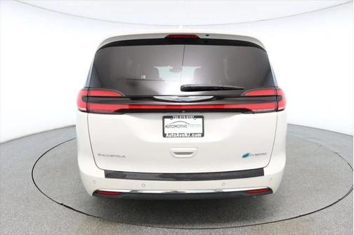 2021 Chrysler Pacifica Hybrid Limited