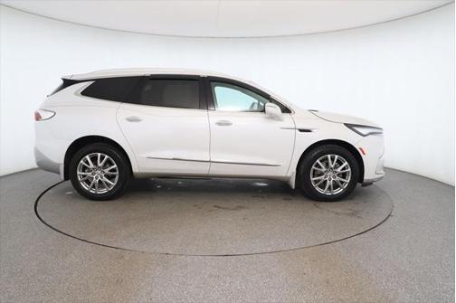2023 Buick Enclave Premium FWD