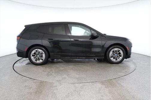 2022 BMW iX xDrive50