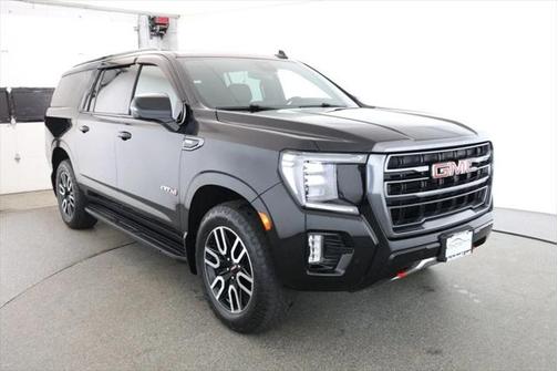 2023 GMC Yukon XL 4WD AT4