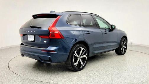2022 Volvo XC60 Recharge Plug-In Hybrid T8 R-Design