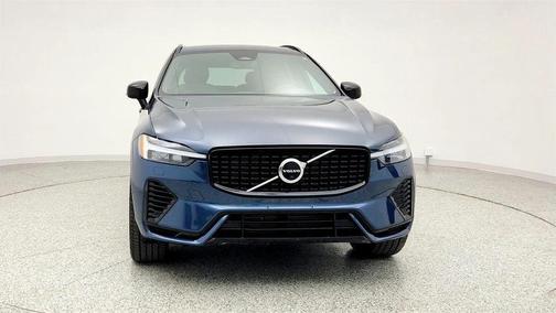 2022 Volvo XC60 Recharge Plug-In Hybrid T8 R-Design