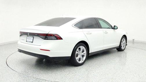 2025 Honda Accord LX 1.5T