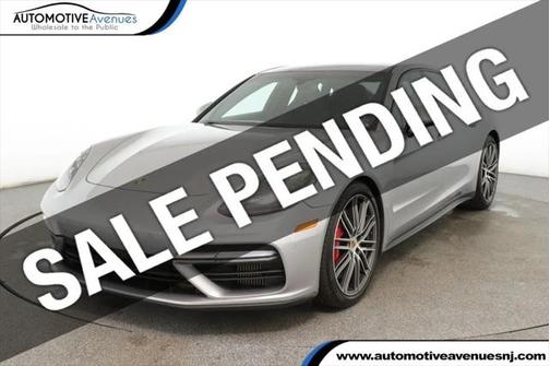 2017 Porsche Panamera Turbo