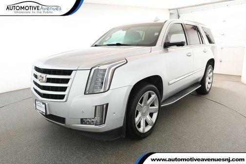 2017 Cadillac Escalade Luxury