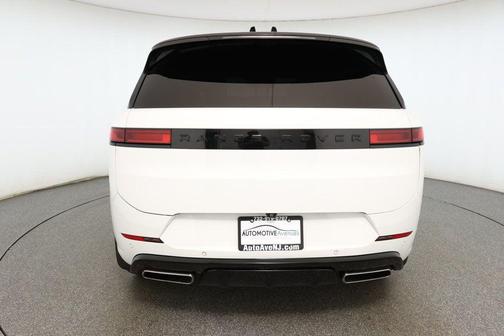 2023 Land Rover Range Rover Sport SE