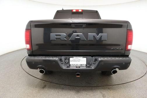 2018 RAM 1500 Night Crew Cab 4x4 5'7' Box