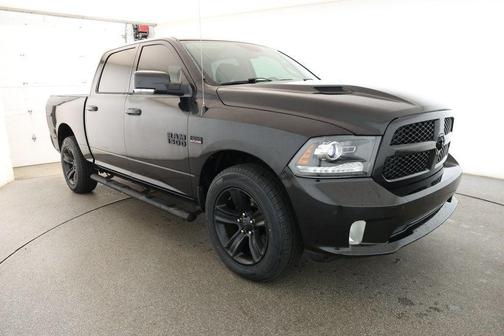 2018 RAM 1500 Night Crew Cab 4x4 5'7' Box