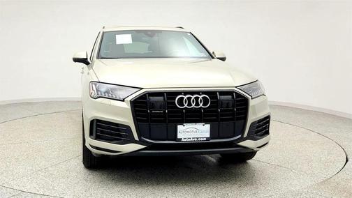 Vicuna Beige Metallic 2024 Audi Q7 45 Premium Plus