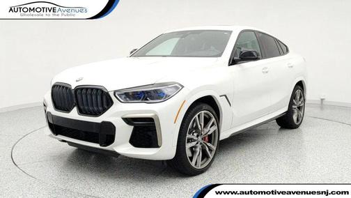 2022 BMW X6 M50i
