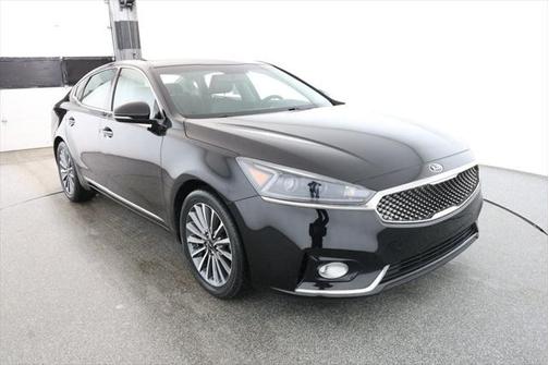 2017 Kia Cadenza Premium