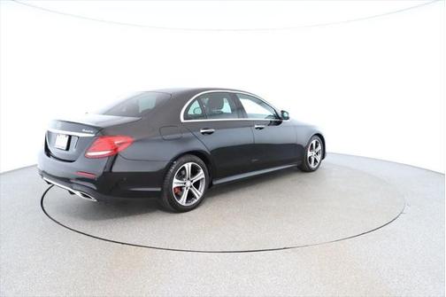 2017 Mercedes-Benz E-Class 4MATIC