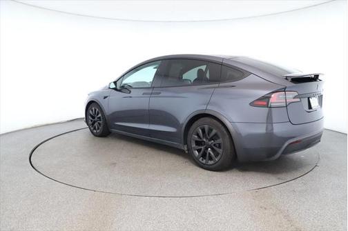 2023 Tesla Model X Standard Range