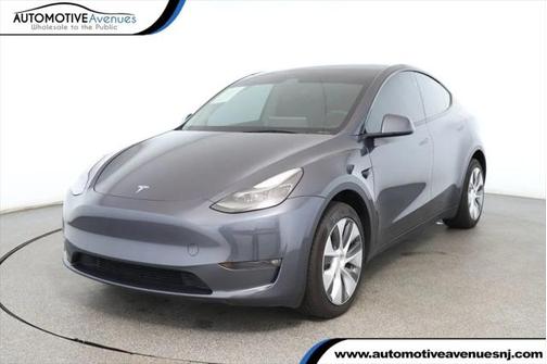 2023 Tesla Model Y Long Range Dual Motor All-Wheel Drive