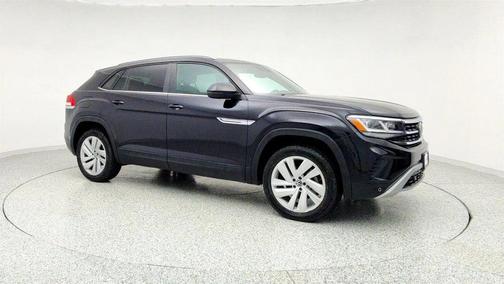 2021 Volkswagen Atlas Cross Sport 2.0T SE w/Technology