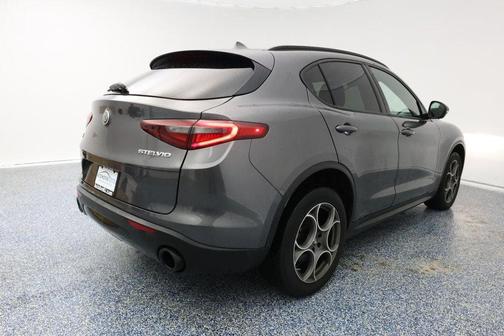 2022 Alfa Romeo Stelvio Sprint