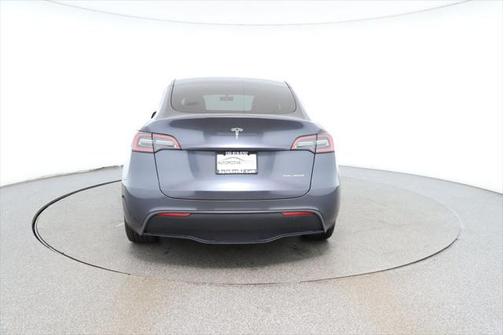 2023 Tesla Model Y Long Range AWD with Acceleration Boost and 7-Passenger Seating