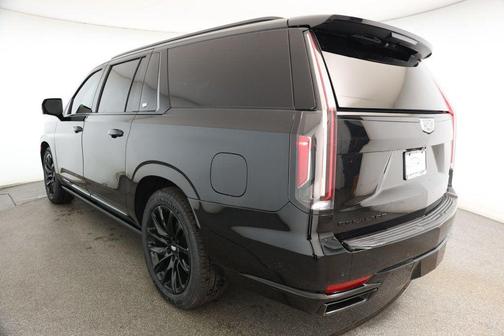 2021 Cadillac Escalade ESV Sport Platinum