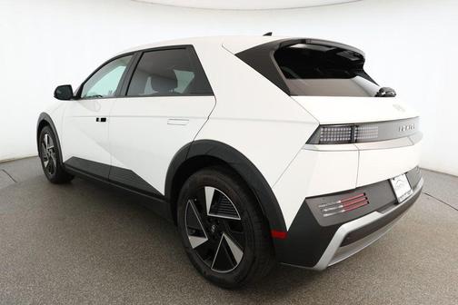 2025 Hyundai IONIQ 5 SE